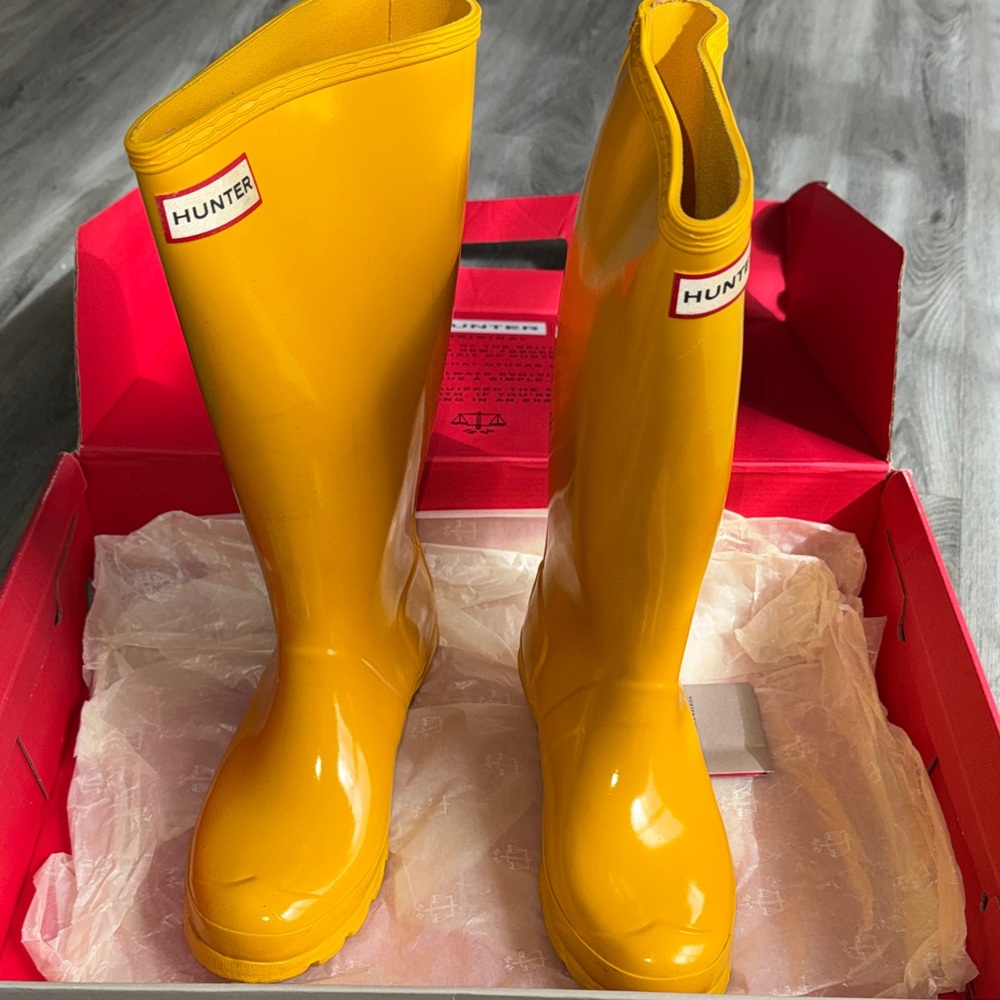 Kids Hunter Glossy Yellow Tall Rain Boots
